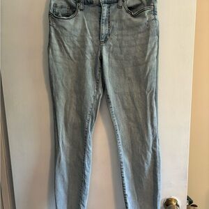 Banana Republic Light Wash Skinny Jeans